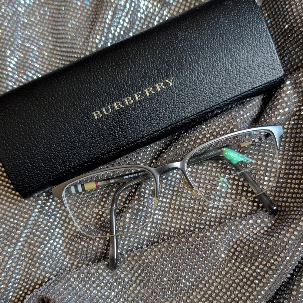 BURBERRY Eyeglasses 👓 ❤️❤️❤️